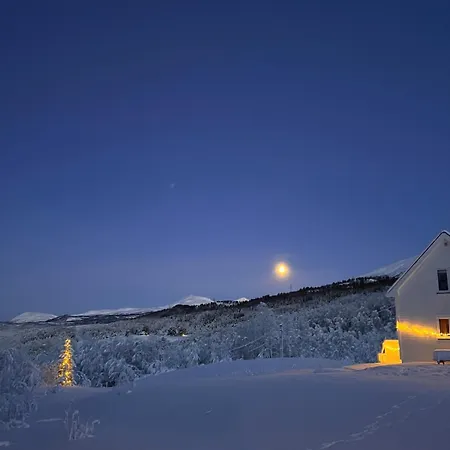 Feriehus Cozy In Malangen Eliasnes